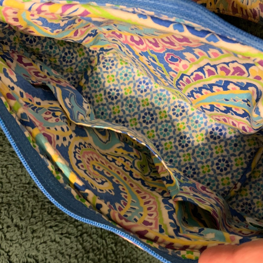 Vera Bradley Purse - Picture 11 of 12